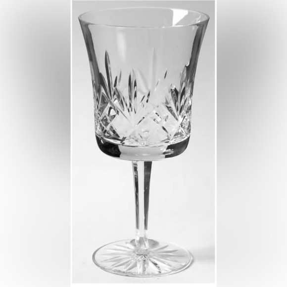 'ASTRAL Questa' Popular founded by Waterford Crystal Wine Glasses Set of 4 - Picture 2 of 10